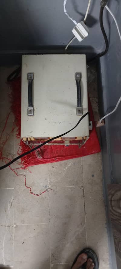 Universal Stabilizer 5kv