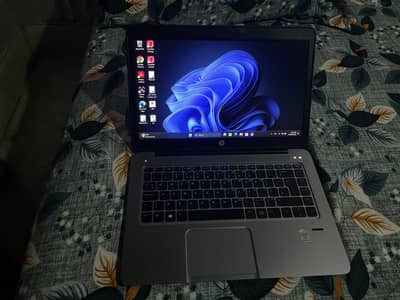 HP FOLIO (1040)