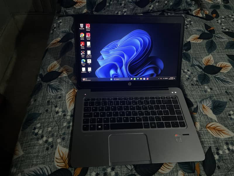 HP FOLIO (1040) 0
