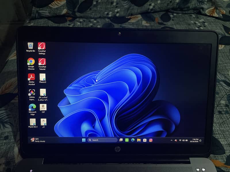 HP FOLIO (1040) 2