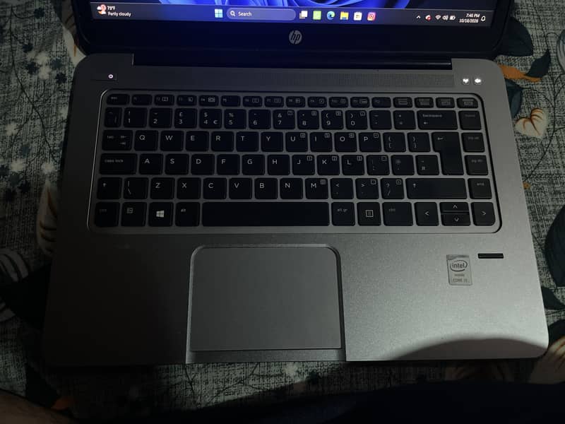 HP FOLIO (1040) 3