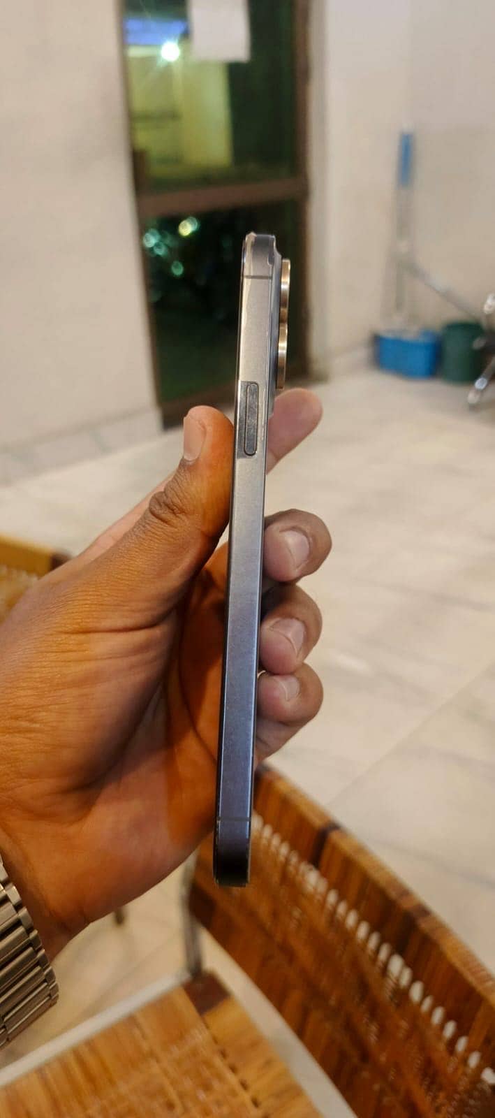 Apple iPhone 13 Pro Max 2