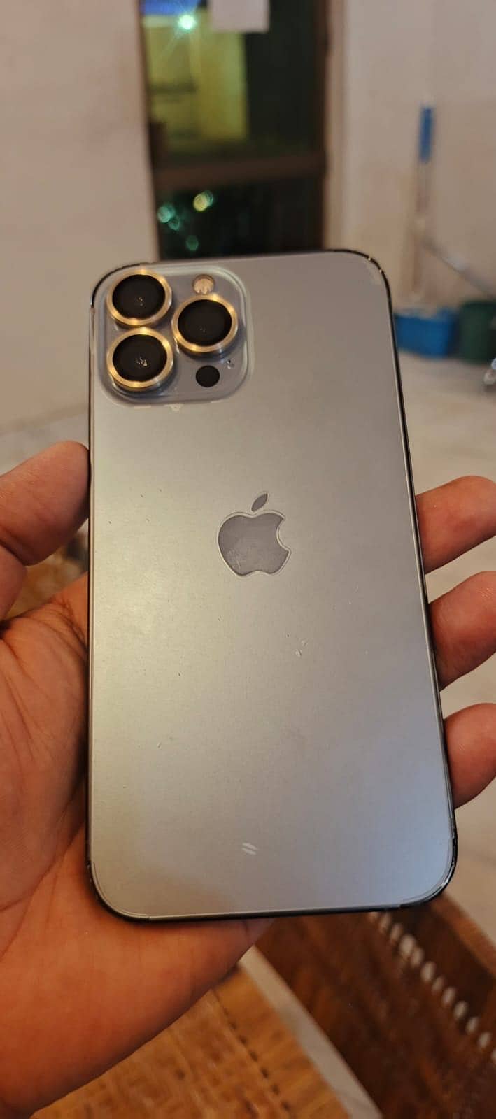 Apple iPhone 13 Pro Max 8