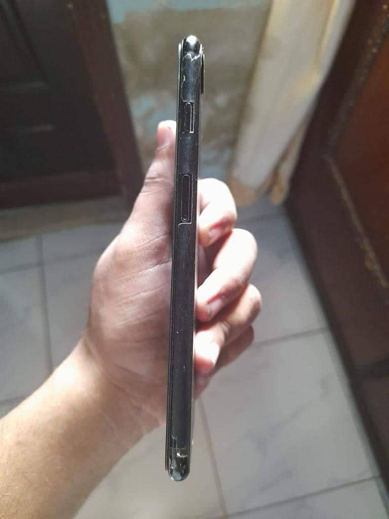 Apple iPhone 7 Plus 2