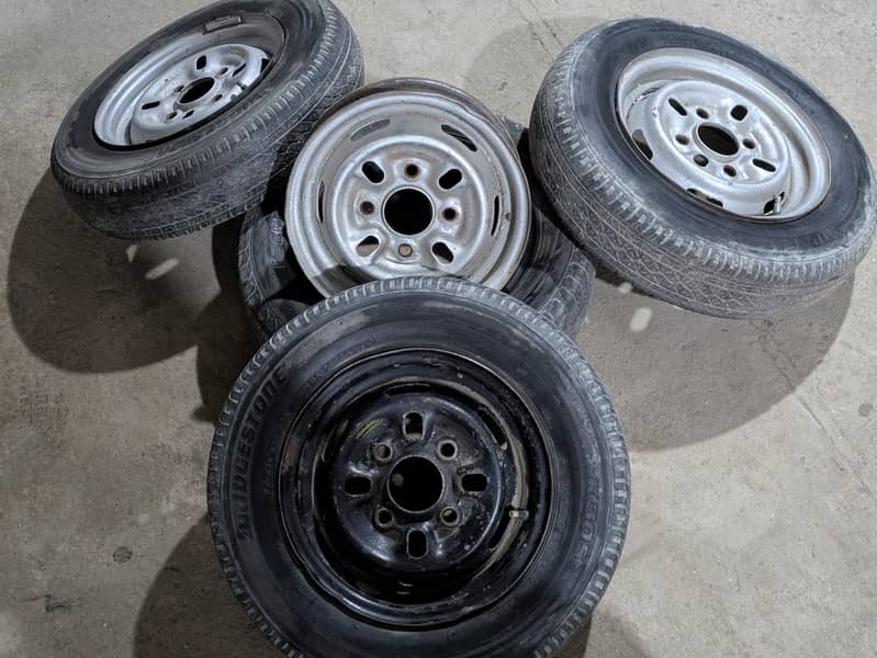 Tyres 0