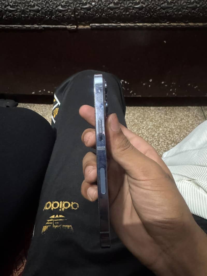 Apple iPhone 13 pro 3