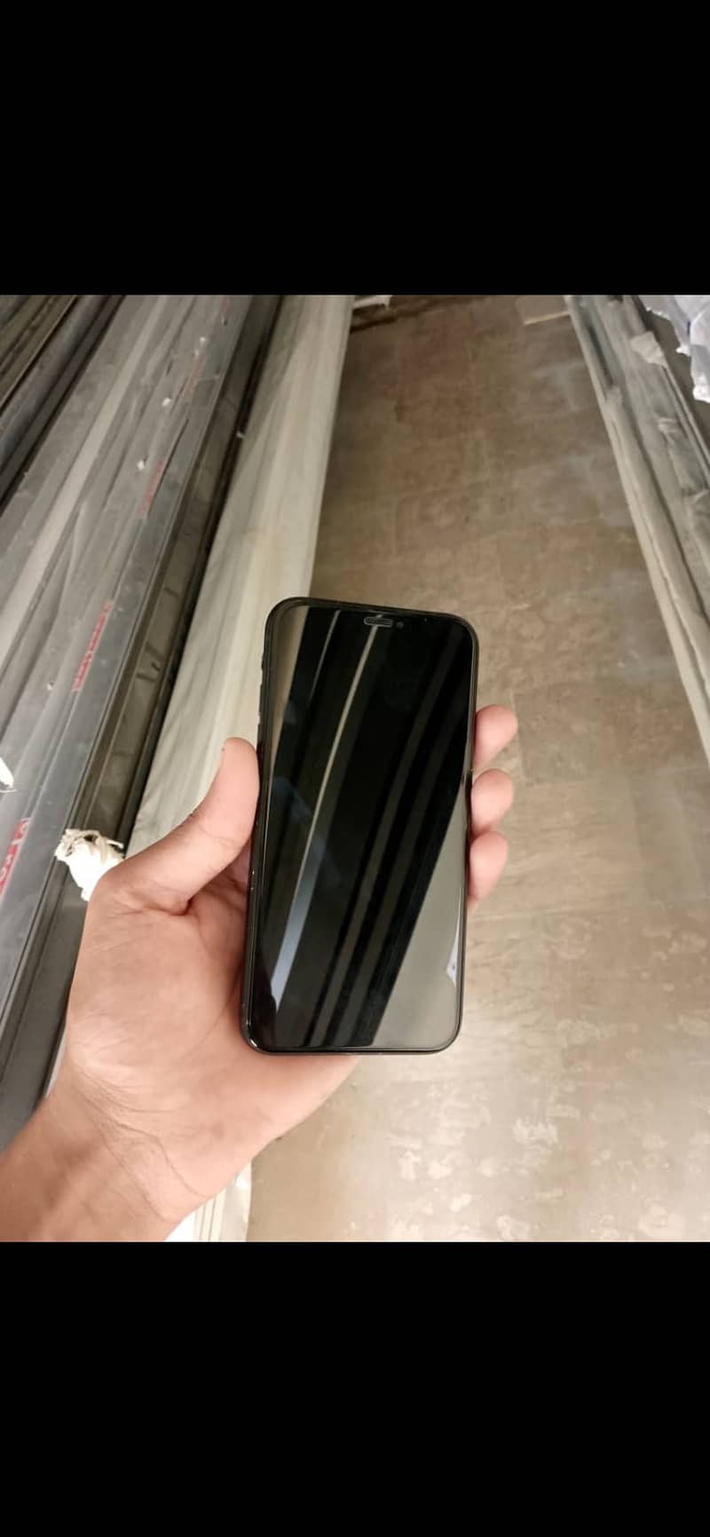 Apple iPhone XR 1
