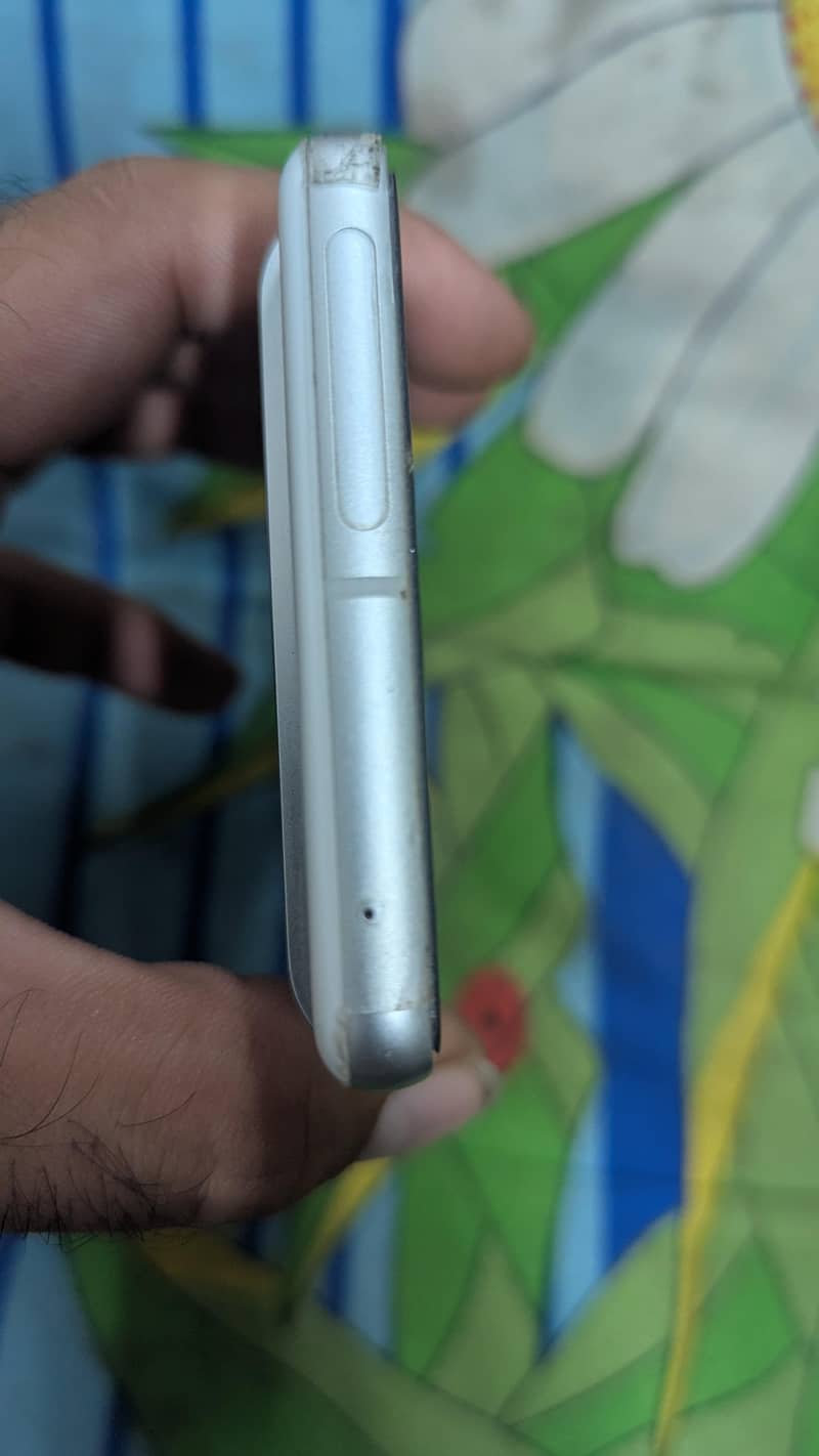 Google Pixel 7 2