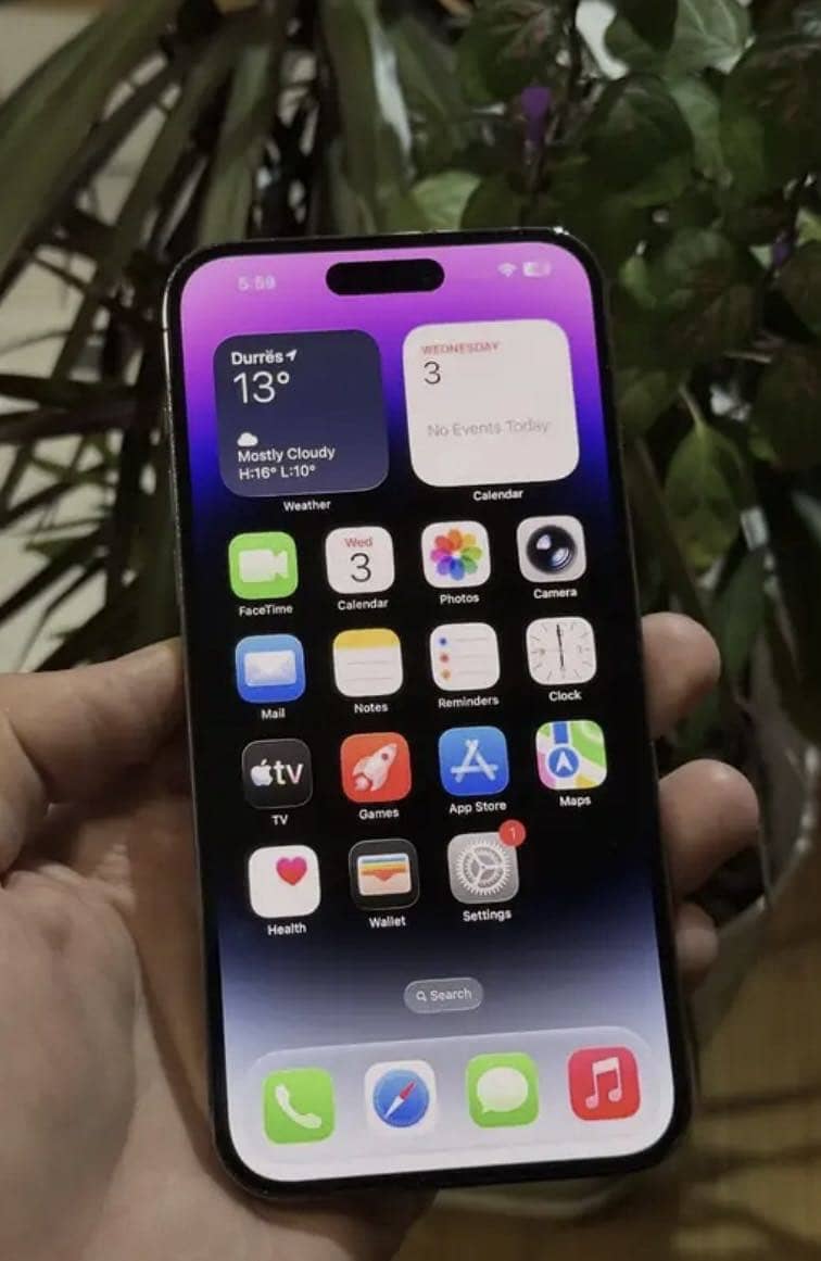 Apple iPhone 14 Pro Max 1