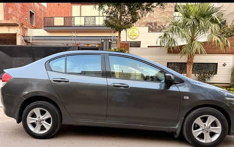Honda City 2012 Manual 1300cc | Total Genuine Inner | Family Used