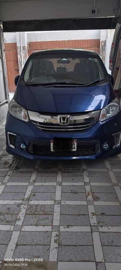 Honda Freed 2014