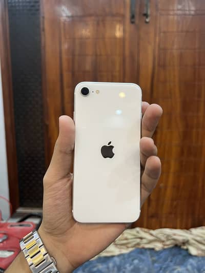 Apple iPhone SE