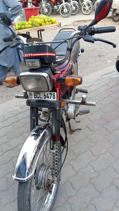 Honda CD70 2018
