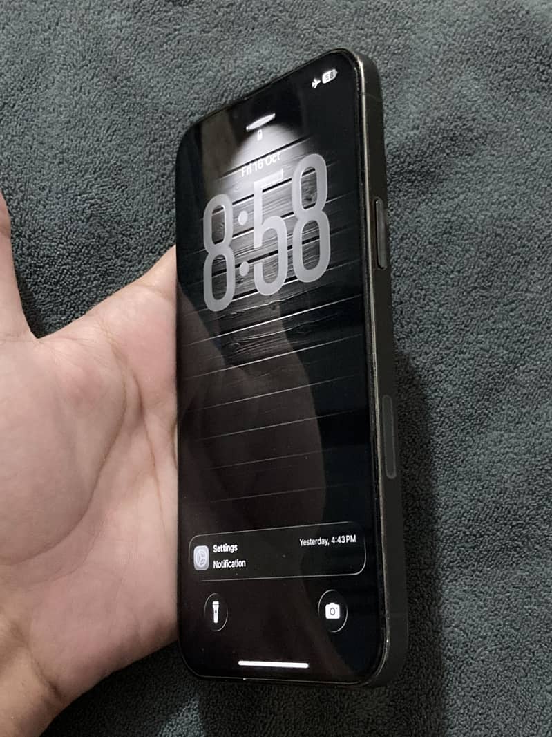 Apple iPhone 13 Pro Max 3