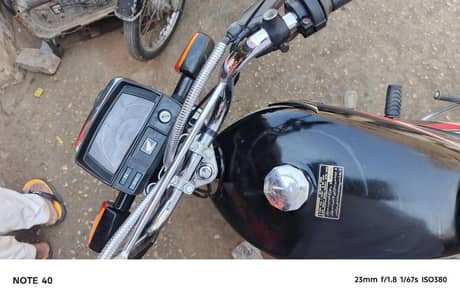 assalam O Alaikum sell honda Cd70 2025 pakki 25 97 serail applaid