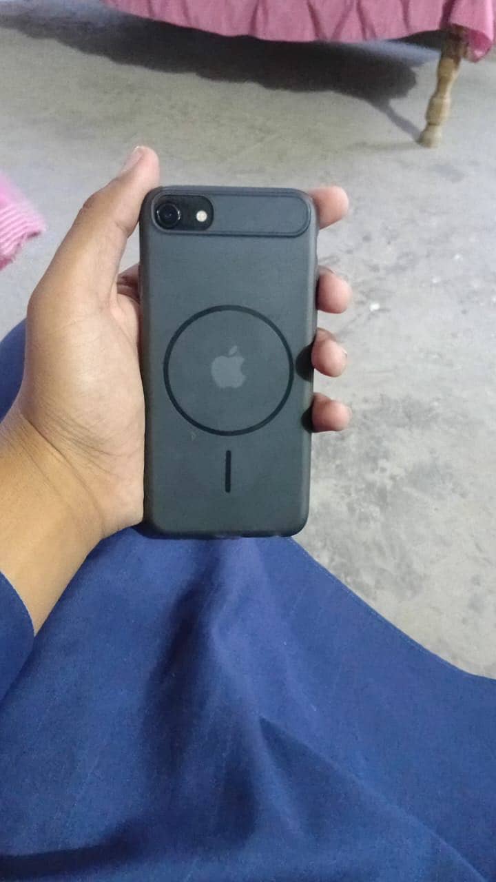 Apple iPhone SE 2