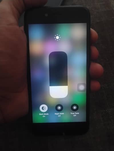 Apple iPhone 8