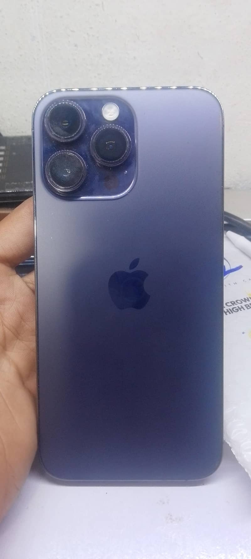 Apple iPhone 14 Pro Max 0