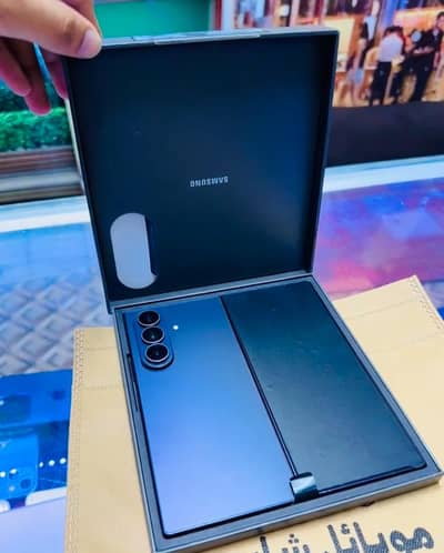 Samsung Mobile Z Fold 8 Ultra