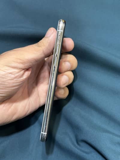 Apple iPhone X (256Gb)