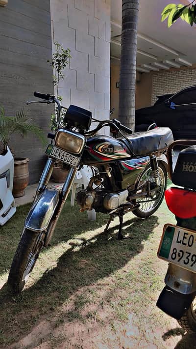 United 70cc Bike