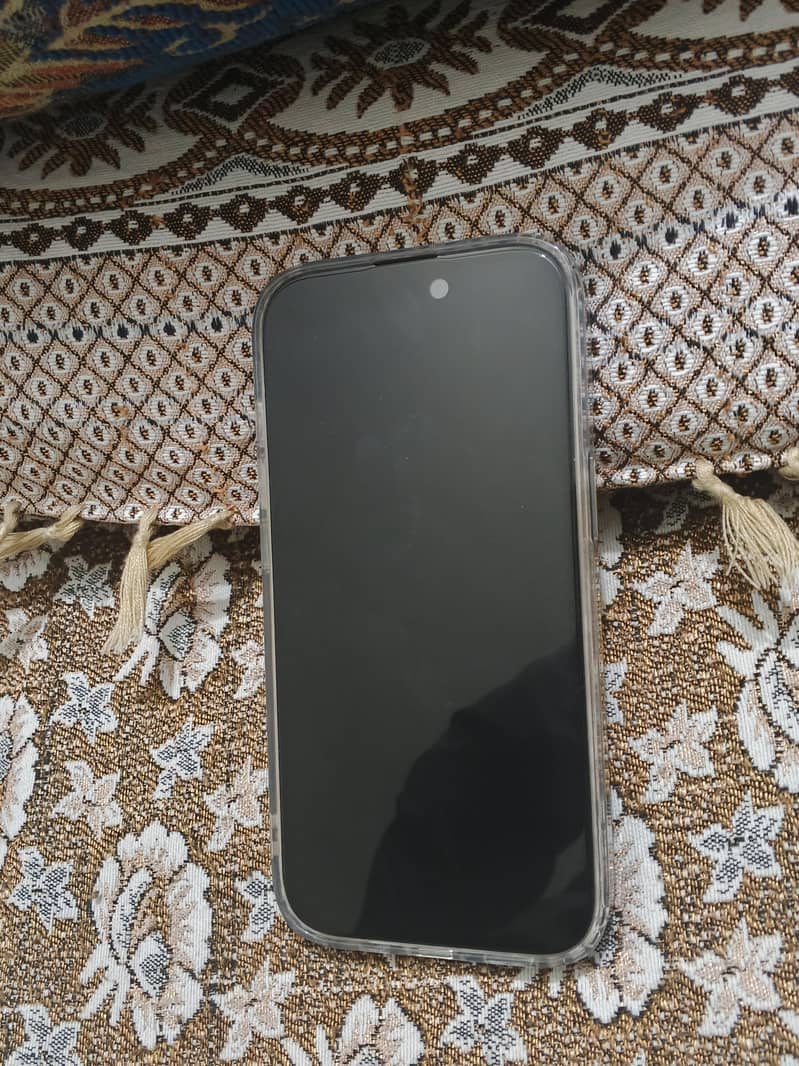 Apple iPhone 15 2