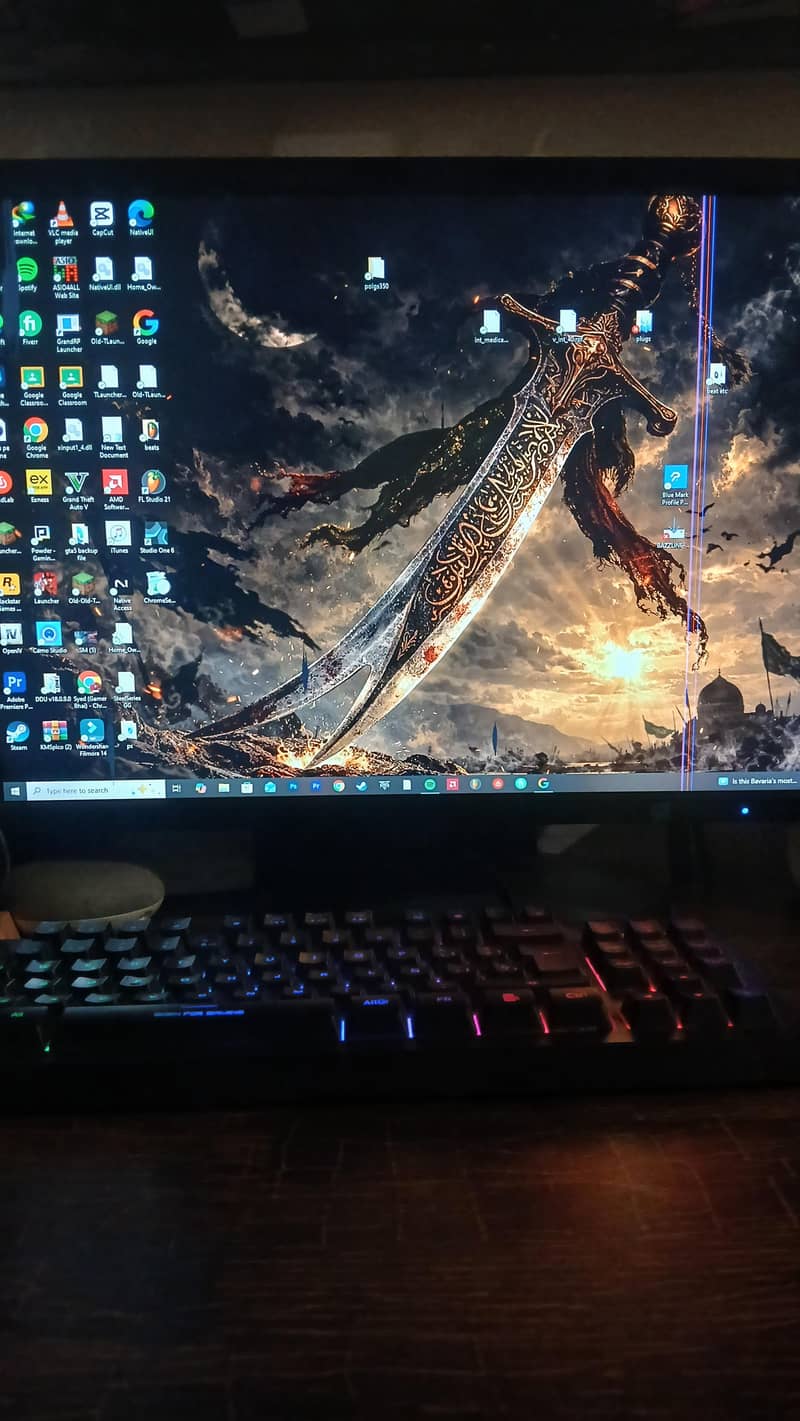Gaming pc with screen 2