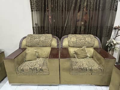 Sofa set