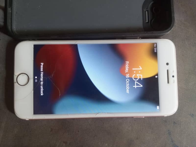 Apple iPhone 7 Plus 1