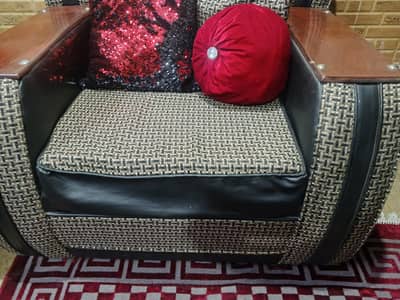 5 seater sofa set. . urgent sale