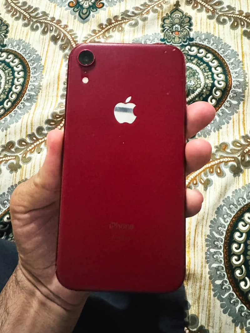 Apple iPhone XR 1