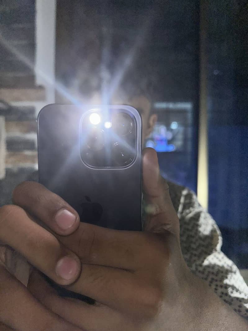 Apple iPhone 14 Pro 3