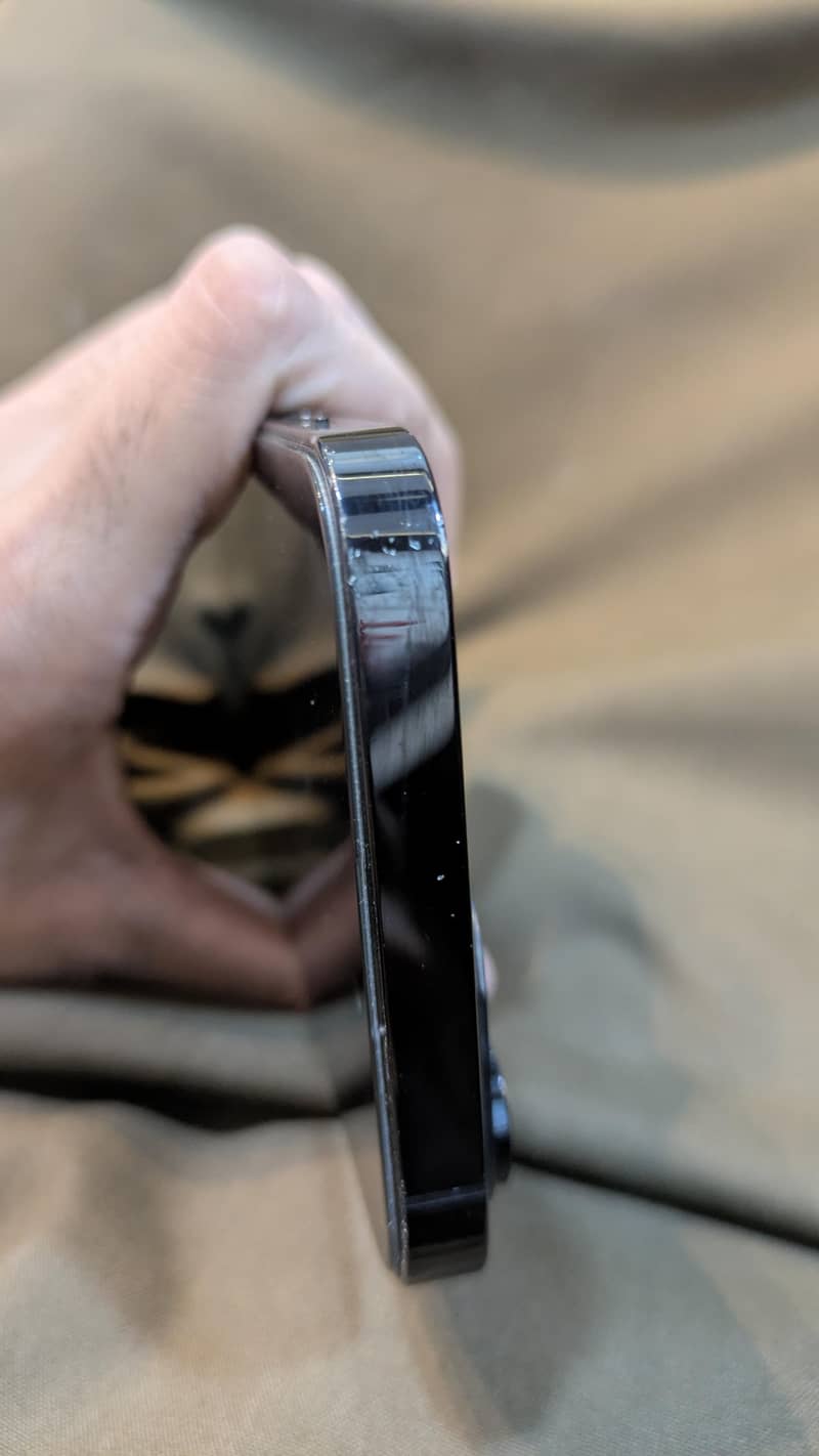 Apple iPhone 14 Pro Max 5
