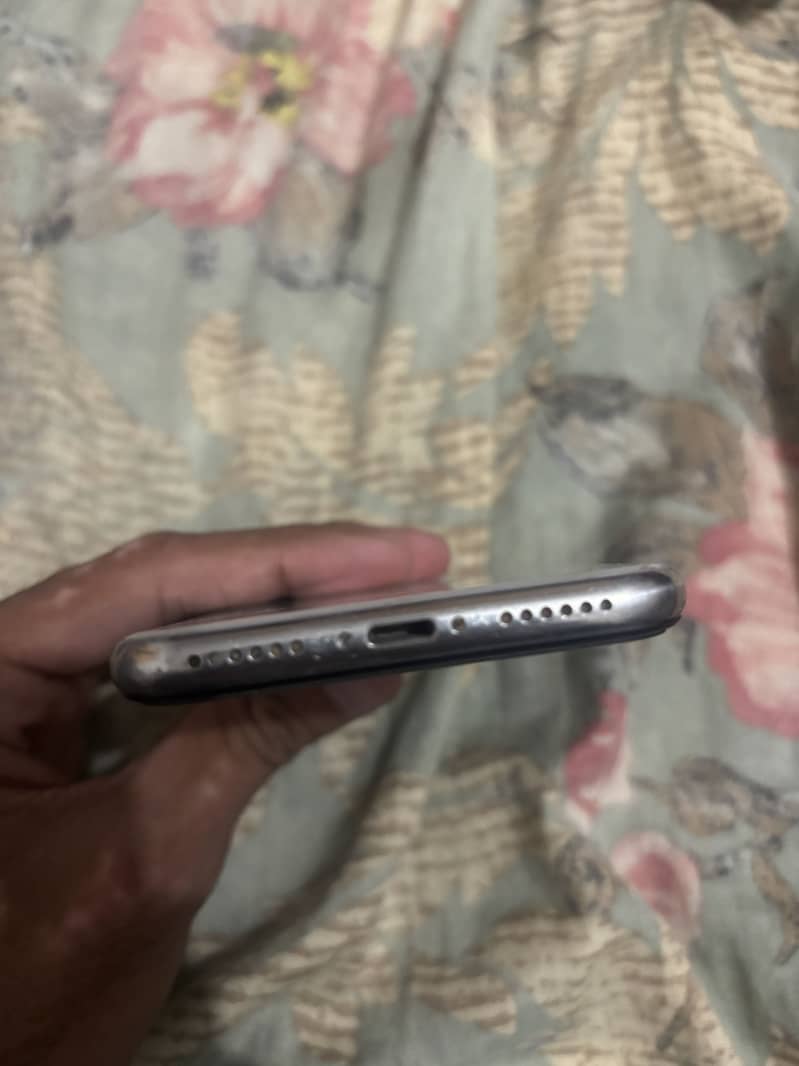 Apple iPhone X 1