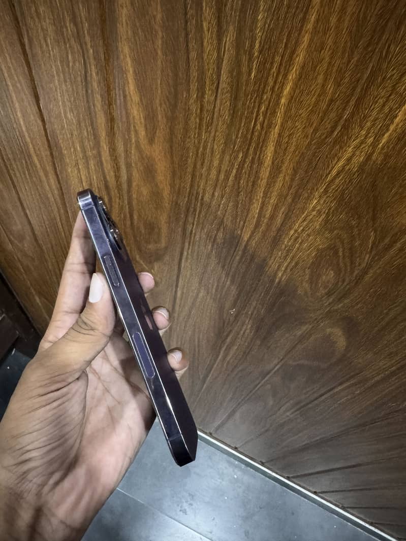 Apple iPhone 14 Pro Max 3