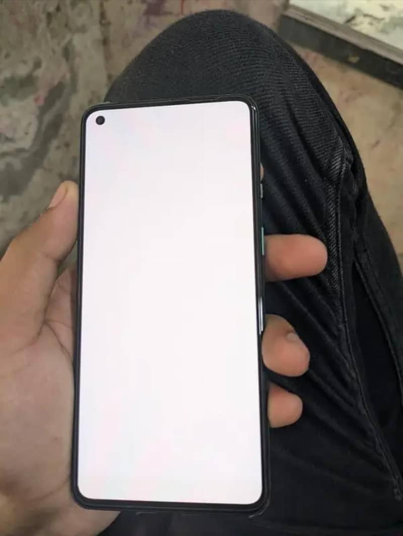 One Plus 8T 1