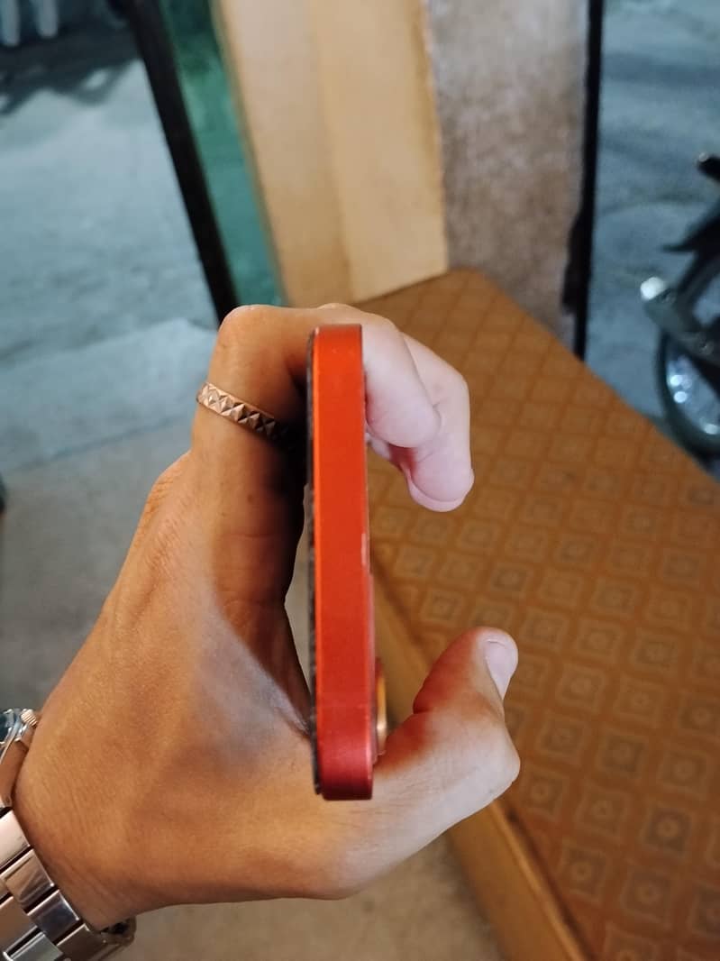 Apple iPhone 12 5