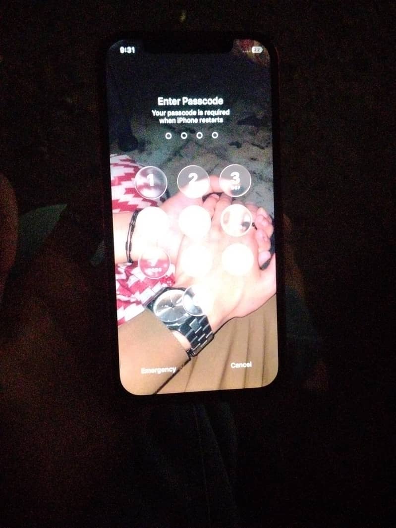 Apple iPhone 12 6