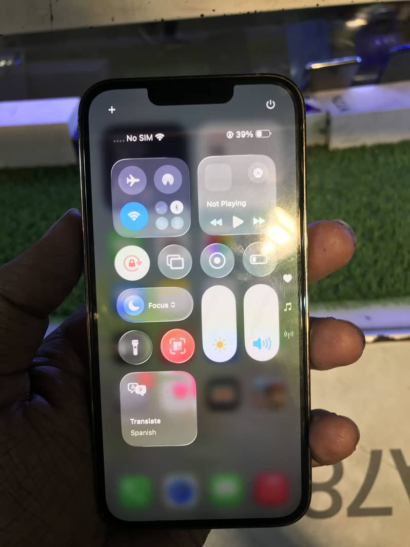 iPhone 13 Pro 2