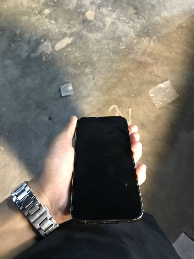 iPhone 13 Pro 5