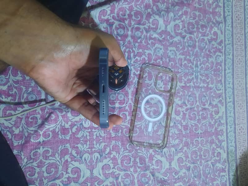 Apple iPhone 13 Pro Max 8