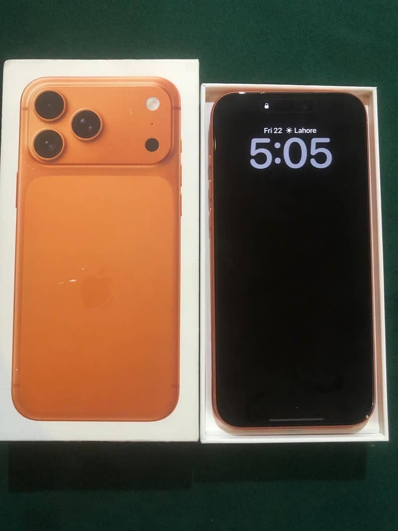 Apple iPhone 17 Pro Max 2