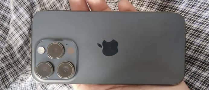 Apple iPhone 15 Pro