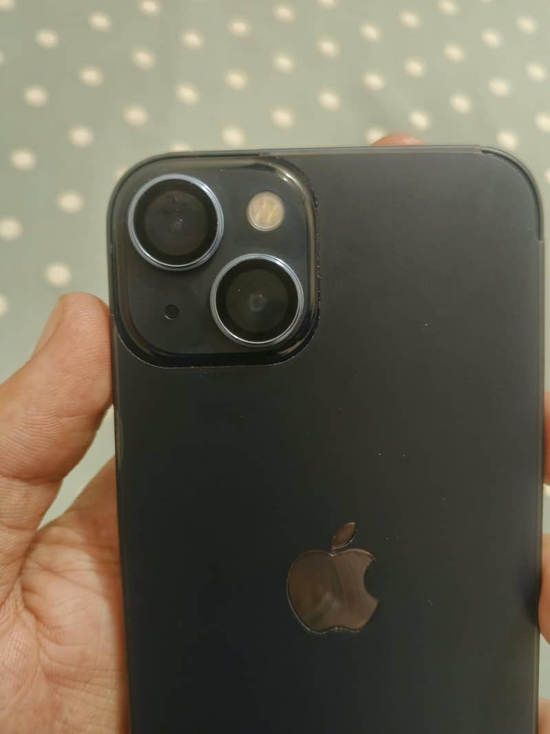 Apple iPhone 13 3