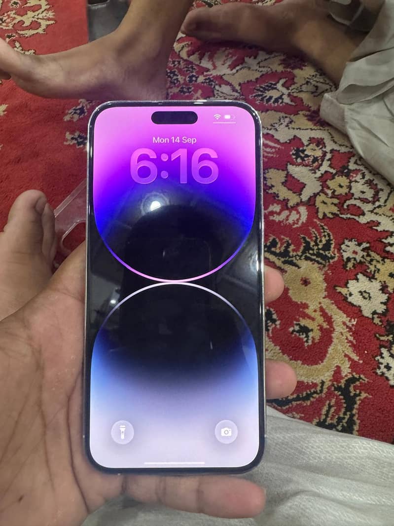 iphone 14 pro max 1