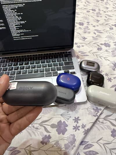Apple samsung huawei oneplus buds for sale