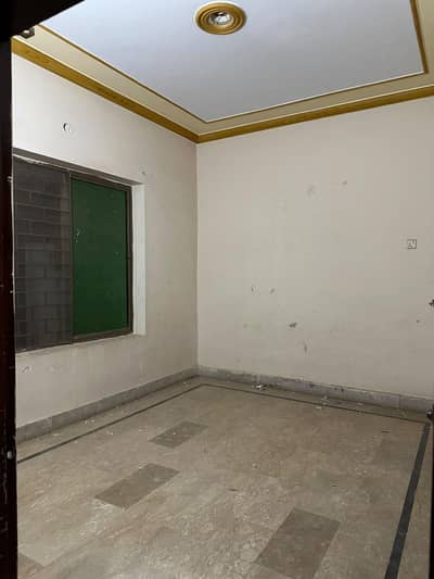 10 Marla Single story 5kv solar Gulshan e basheer(03277342171)