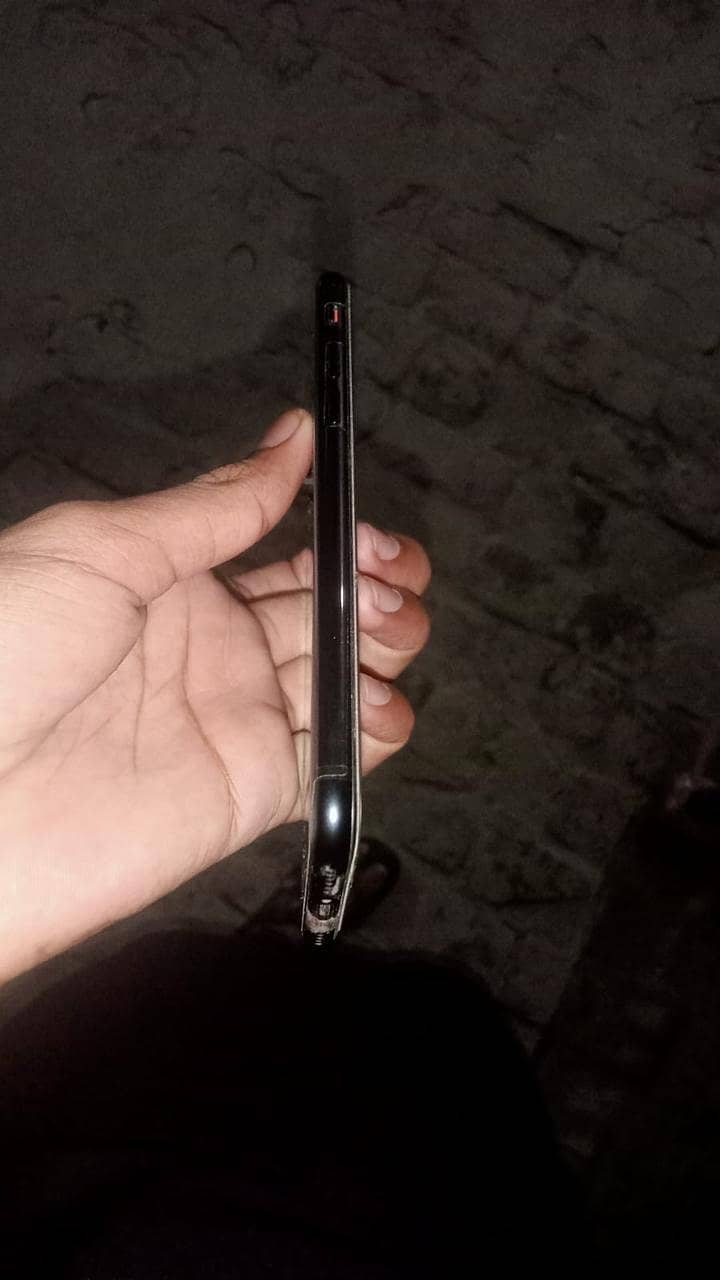Apple iPhone SE 0