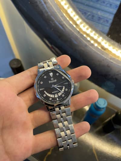 Sveston modicci watch