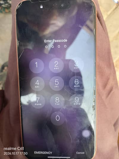 Apple iPhone 17